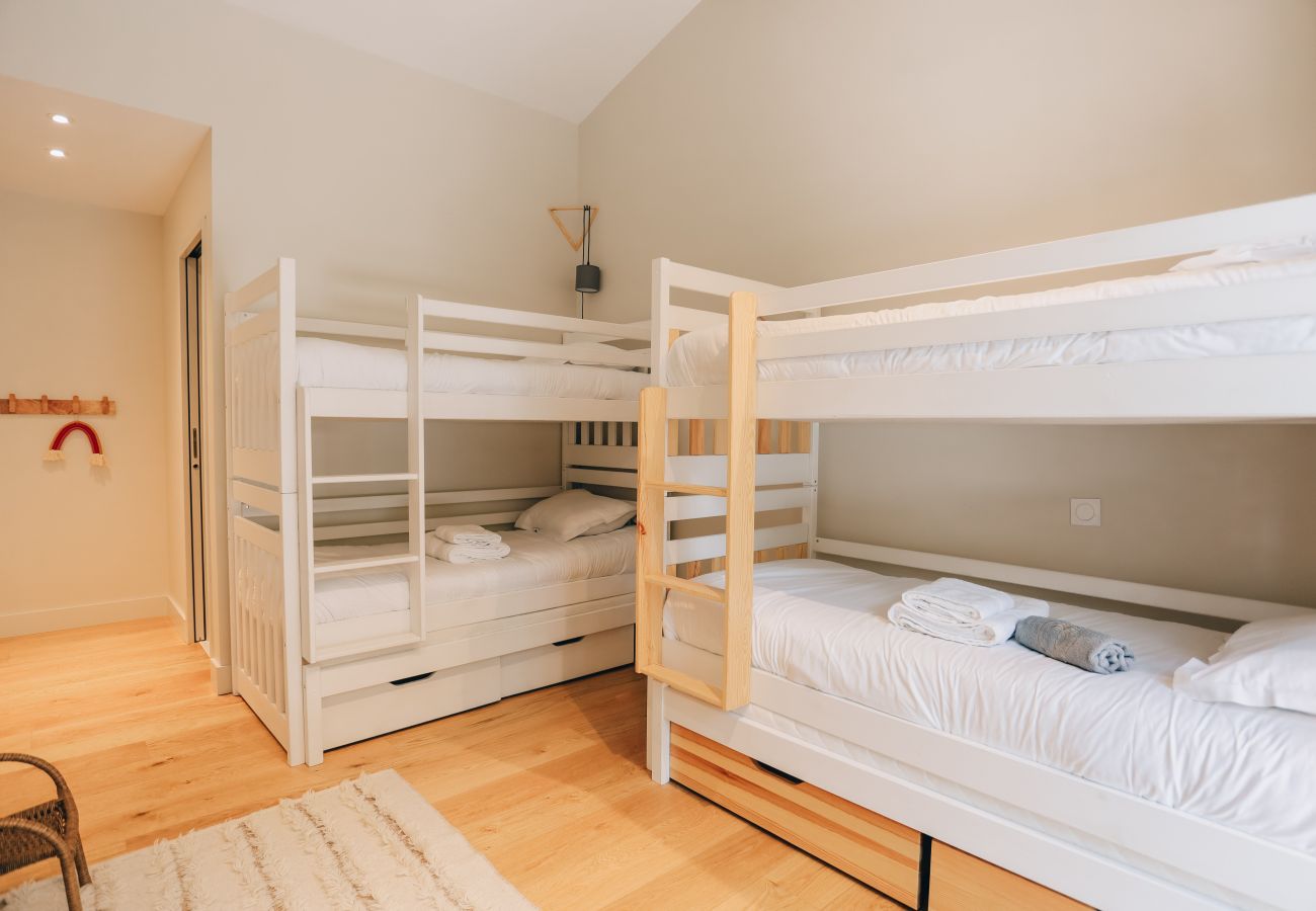 Children's room with two bunk beds