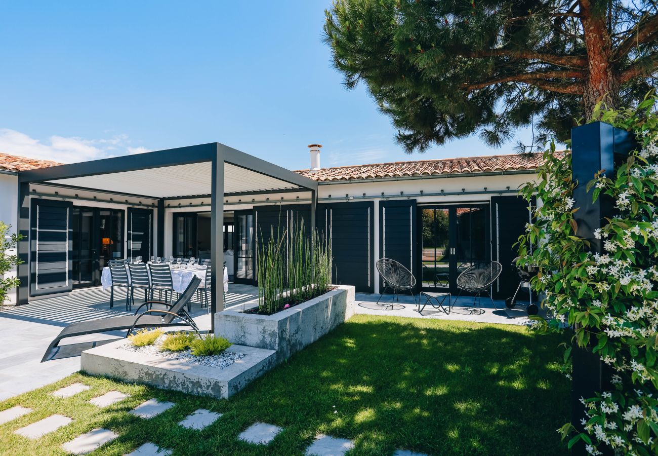 Rental with swimming pool île de Ré