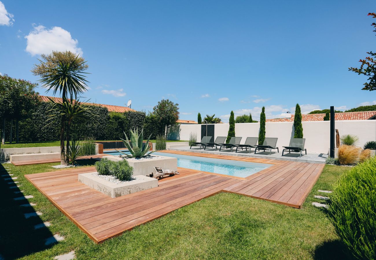 Rental with swimming pool île de Ré