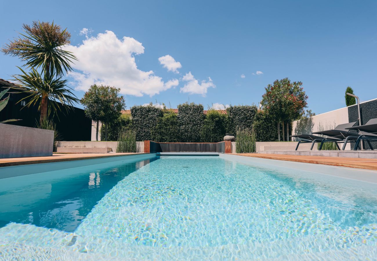 Rental with swimming pool île de Ré