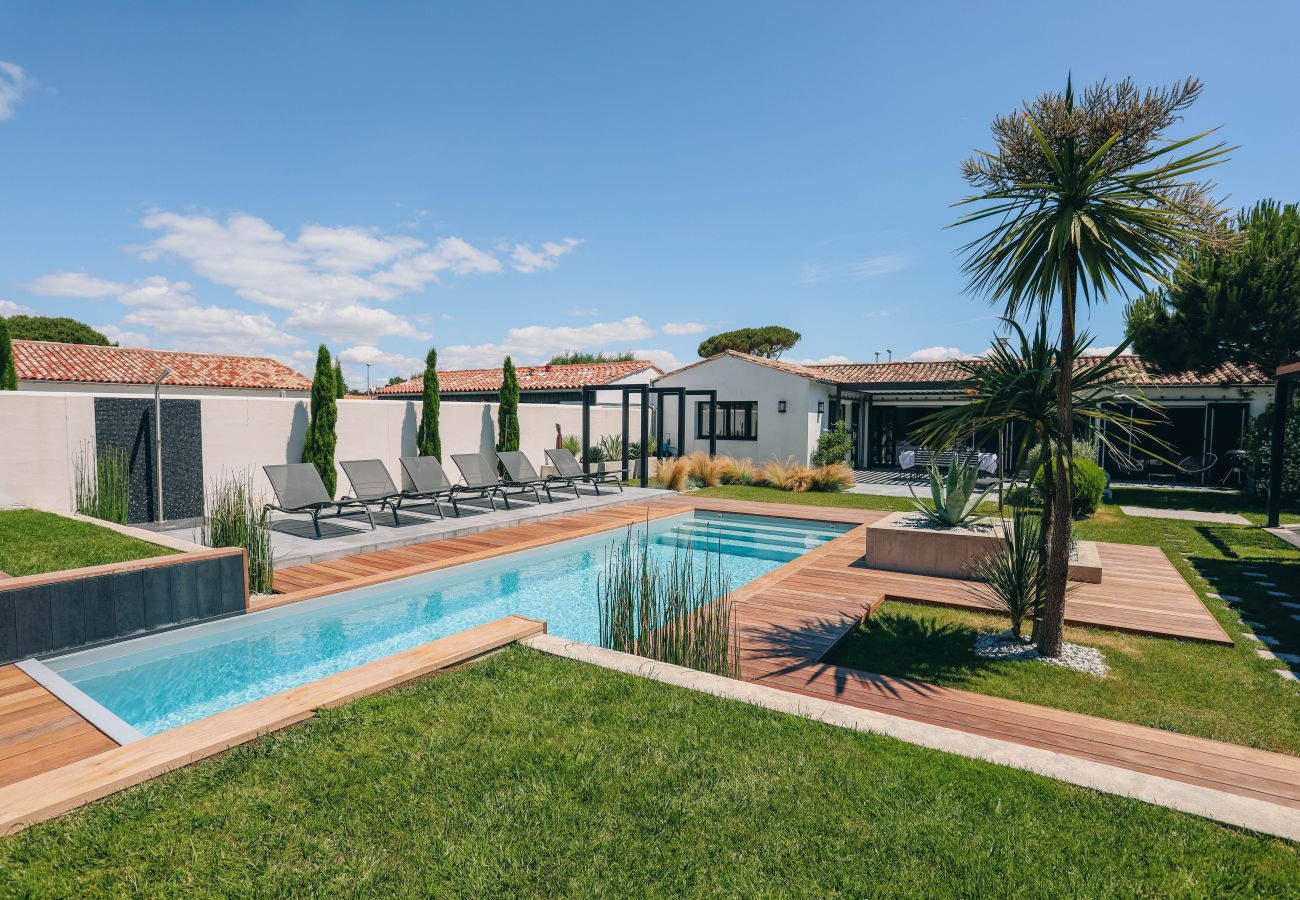 Rental with swimming pool île de Ré