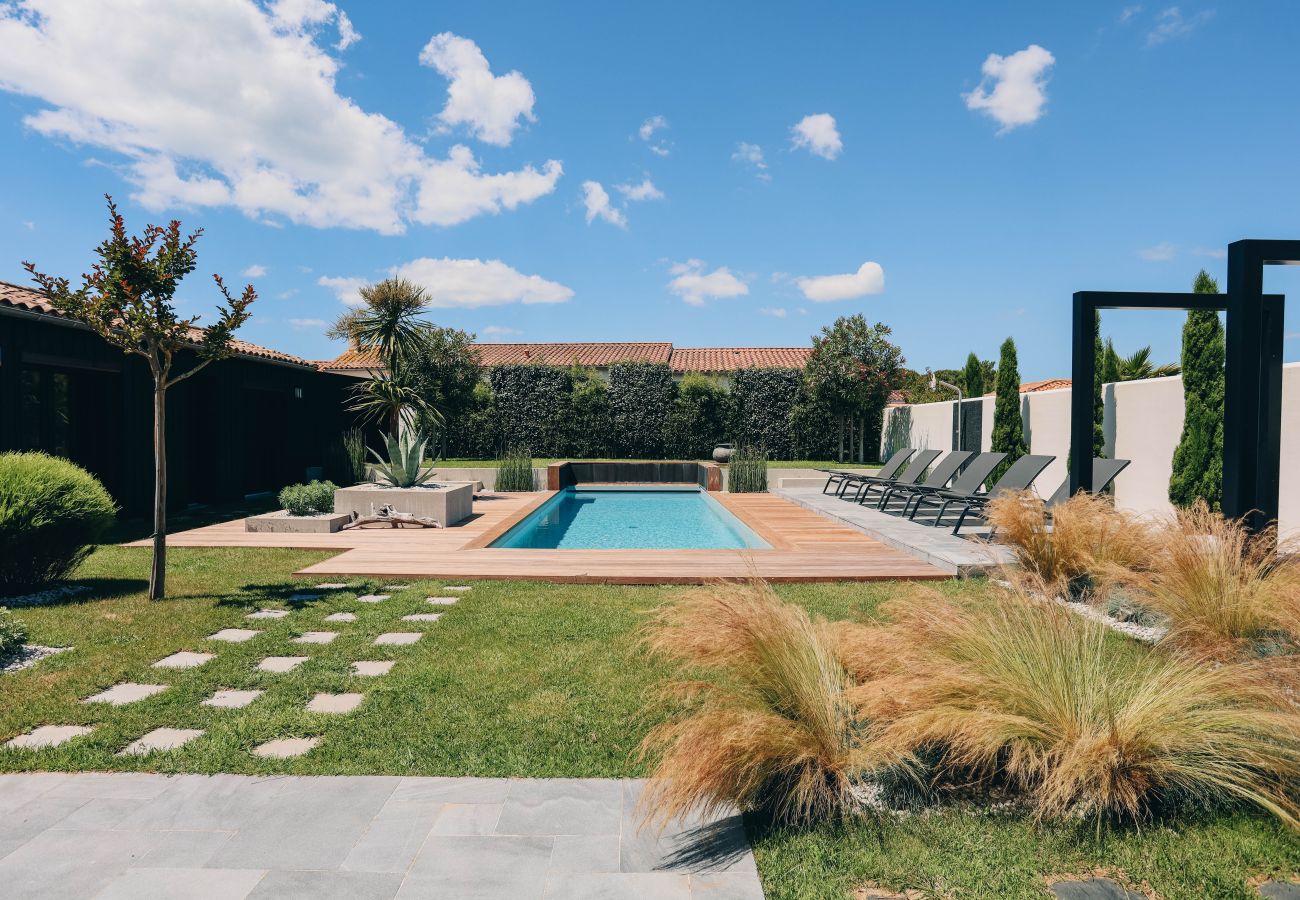 Rental with swimming pool île de Ré