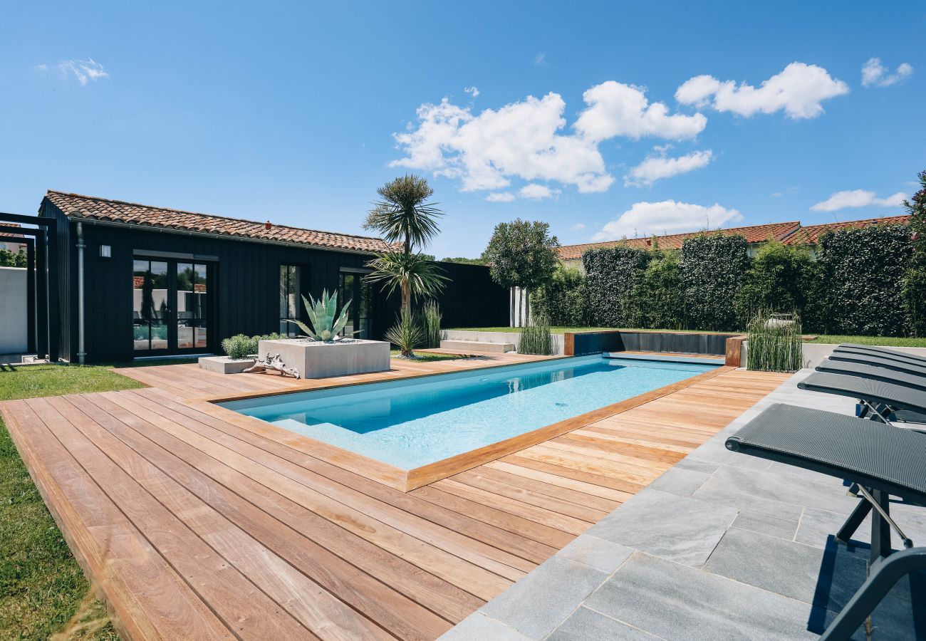 Rental with swimming pool île de Ré