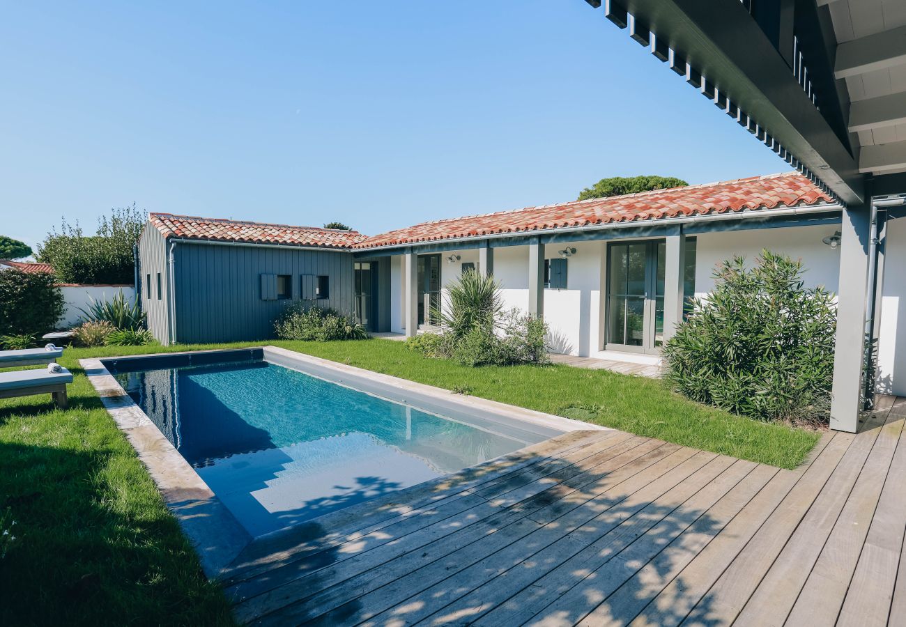 Villa in Le Bois-Plage-en-Ré - Villa Blue